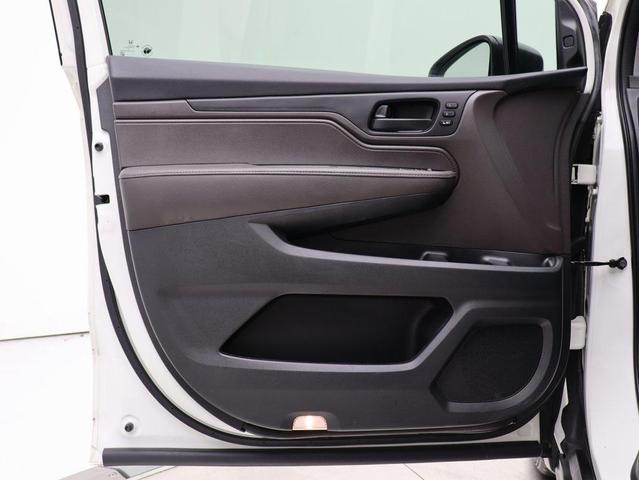 Photo of 2019 White Diamond Pearl Honda Odyssey