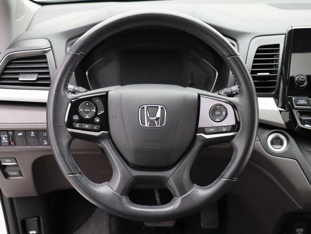 Photo of 2019 White Diamond Pearl Honda Odyssey