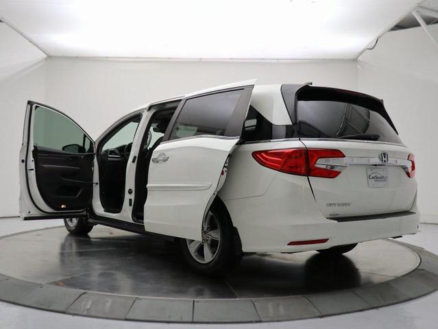 Photo of 2019 White Diamond Pearl Honda Odyssey