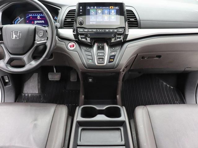 Photo of 2019 White Diamond Pearl Honda Odyssey