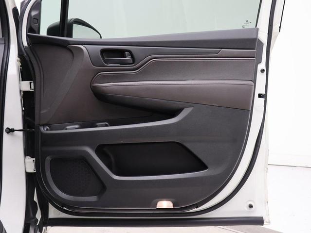 Photo of 2019 White Diamond Pearl Honda Odyssey