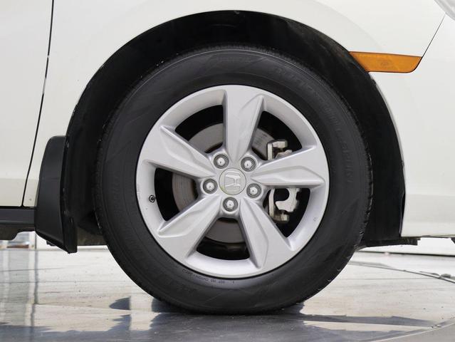 Photo of 2019 White Diamond Pearl Honda Odyssey