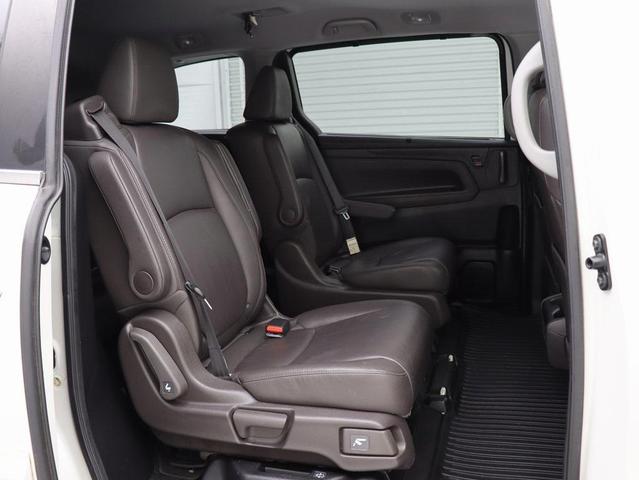 Photo of 2019 White Diamond Pearl Honda Odyssey