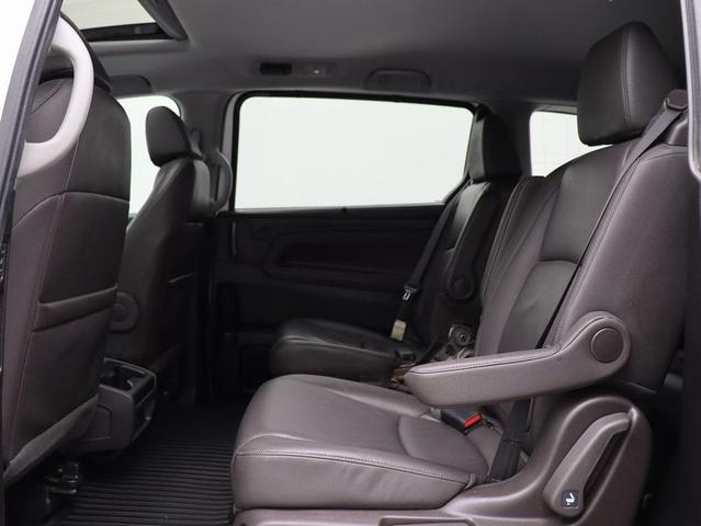 Photo of 2019 White Diamond Pearl Honda Odyssey
