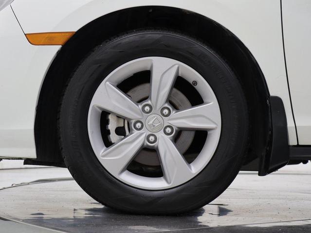 Photo of 2019 White Diamond Pearl Honda Odyssey