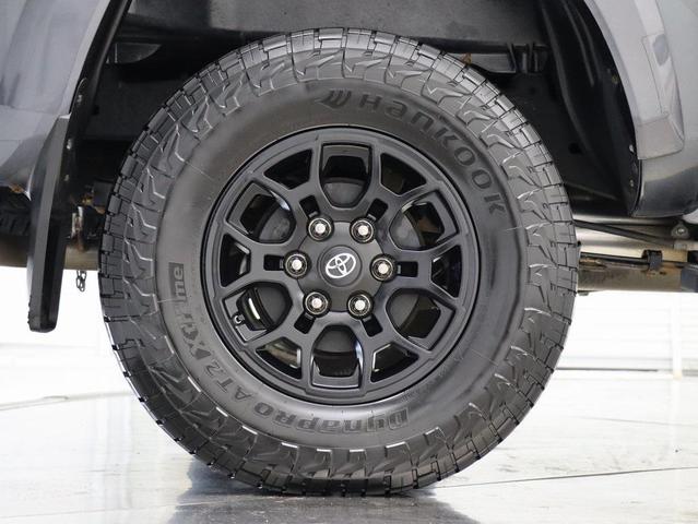 Photo of 2020 Magnetic Gray Metallic Toyota Tacoma