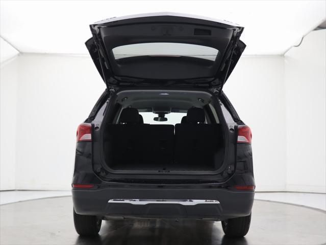 Photo of 2023 Mosaic Black Metallic Chevrolet Equinox