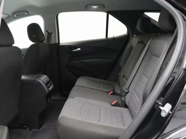 Photo of 2023 Mosaic Black Metallic Chevrolet Equinox