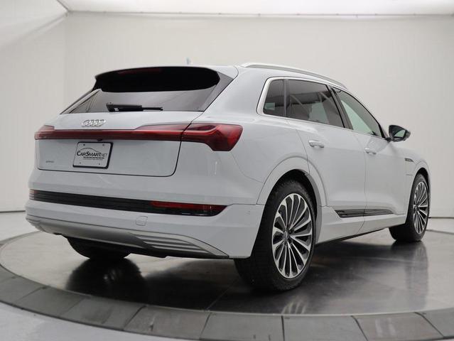 Photo of 2019 Glacier White Audi e-tron