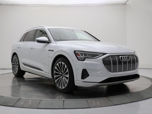 Photo of 2019 Glacier White Audi e-tron
