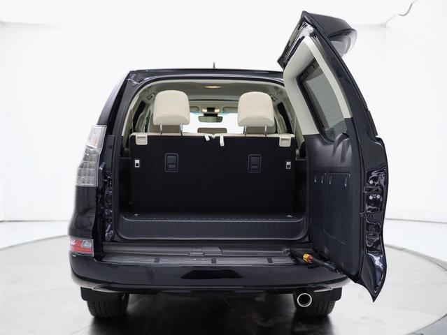 Photo of 2022 Black Onyx Lexus GX 460
