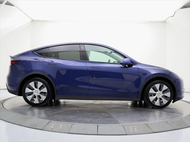 Photo of 2021 Deep Blue Metallic Tesla Model Y