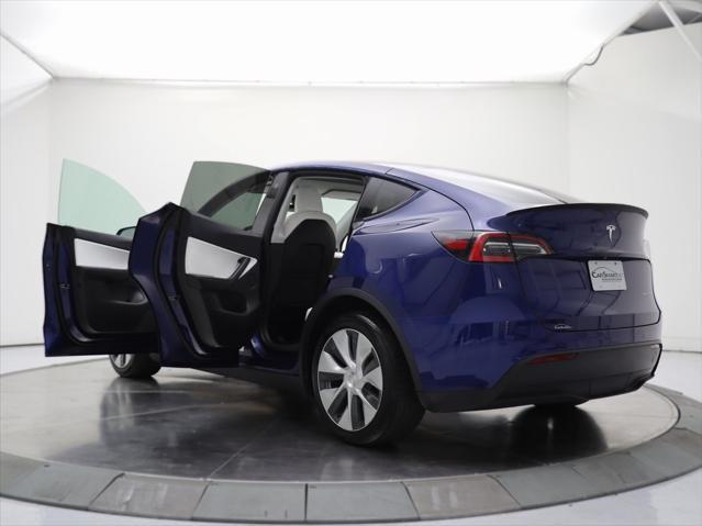 Photo of 2021 Deep Blue Metallic Tesla Model Y