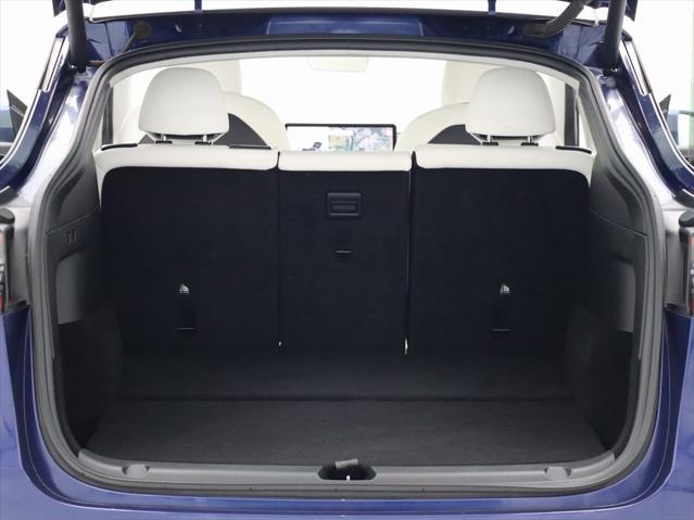 Photo of 2021 Deep Blue Metallic Tesla Model Y
