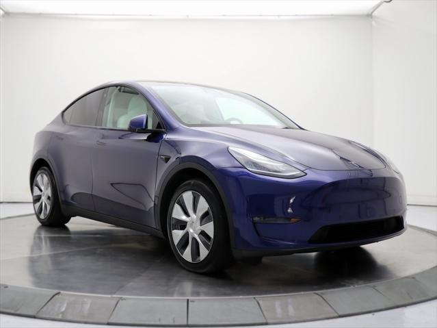Photo of 2021 Deep Blue Metallic Tesla Model Y
