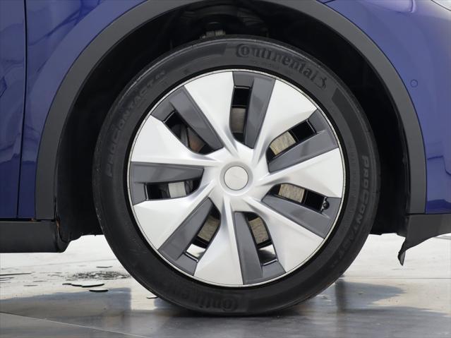 Photo of 2021 Deep Blue Metallic Tesla Model Y