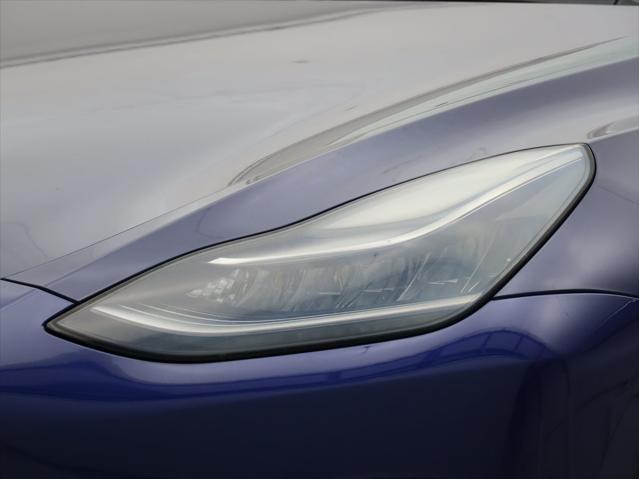 Photo of 2021 Deep Blue Metallic Tesla Model Y