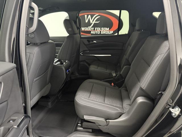 Photo of 2025 Mosaic Black Metallic Chevrolet Traverse