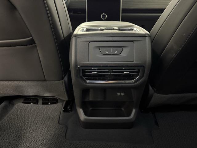 Photo of 2025 Thunderstorm Gr GMC Sierra EV