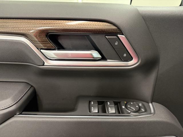 Photo of 2026 Black Chevrolet Silverado 1500