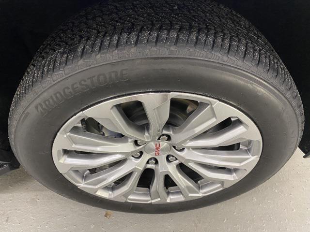 Photo of 2022 Satin Steel Metallic GMC Yukon