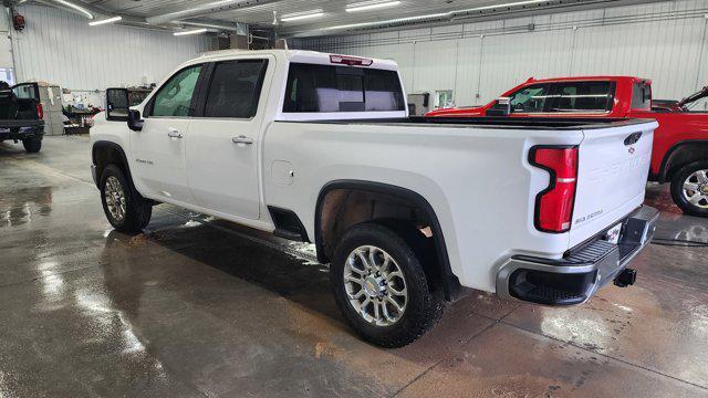 Photo of 2025 Summit White Chevrolet Silverado 3500