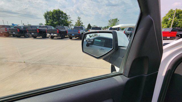 Photo of 2018 Summit White Chevrolet Silverado 1500