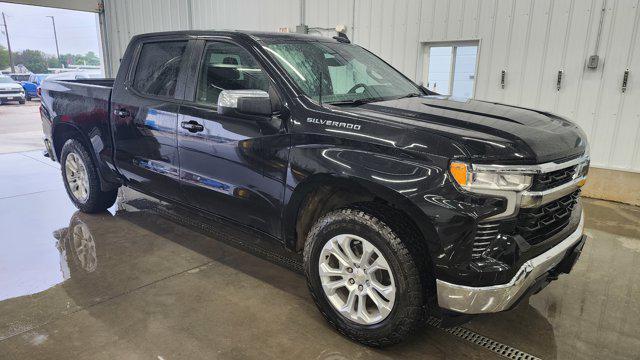 Photo of 2023 Black Chevrolet Silverado 1500