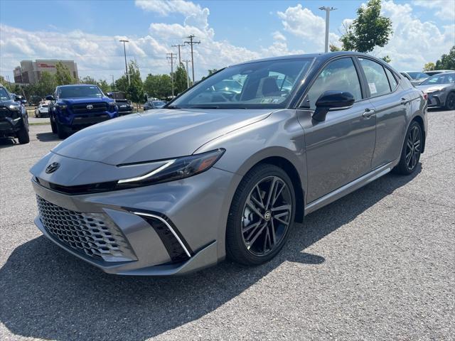 Photo of 2025 Heavy Metal/Midnight Black Metallic Toyota Camry