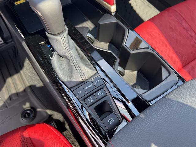Photo of 2025 Heavy Metal/Midnight Black Metallic Toyota Camry