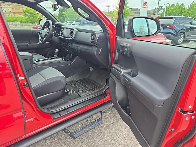 Photo of 2021 Barcelona Red Metallic Toyota Tacoma