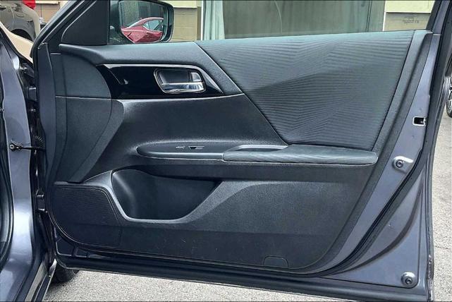 Photo of 2017 Modern Steel Metallic Honda Accord