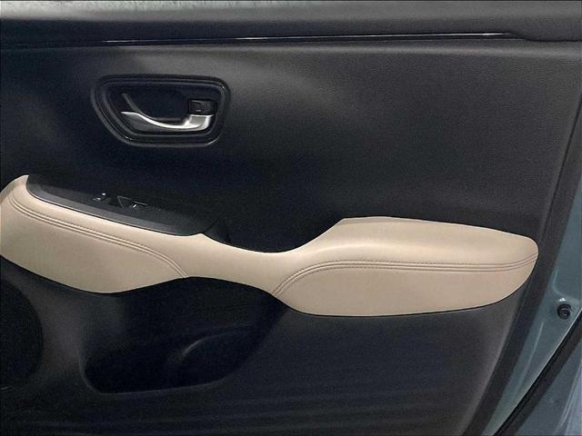 Photo of 2023 Pearl Honda HR-V