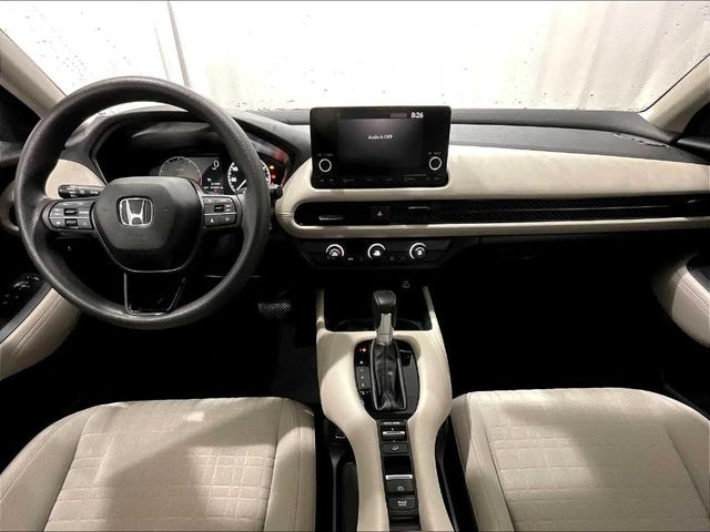 Photo of 2023 Pearl Honda HR-V