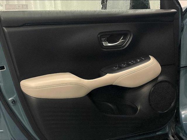 Photo of 2023 Pearl Honda HR-V