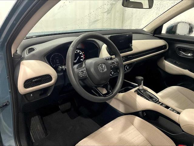 Photo of 2023 Pearl Honda HR-V