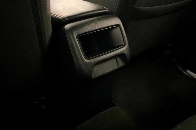 Photo of 2023 Platinum White Pearl Honda HR-V