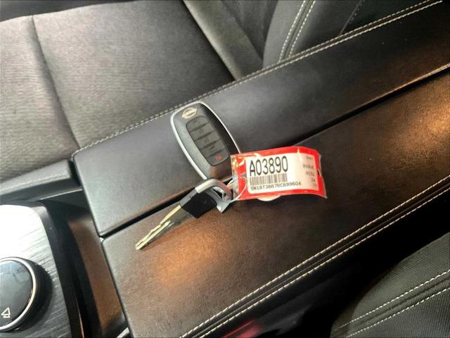 Photo of 2024 Gun Metallic Nissan Rogue
