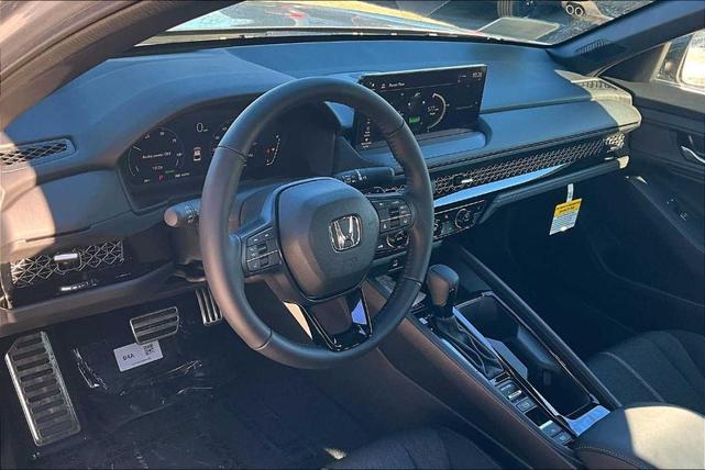 Photo of 2025 Solar Silver Metallic Honda Accord Hybrid