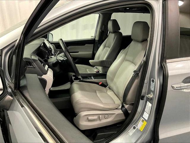 Photo of 2020 Lunar Silver Metallic Honda Odyssey
