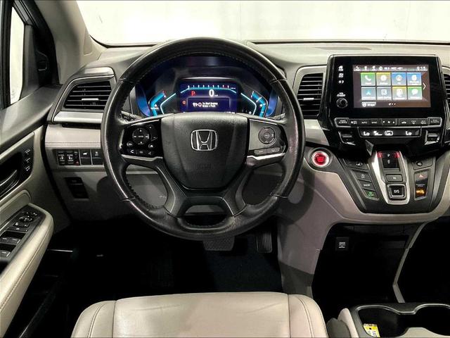 Photo of 2020 Lunar Silver Metallic Honda Odyssey