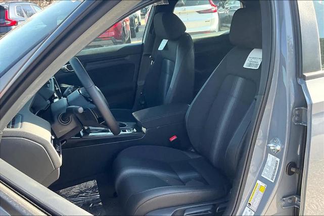 Photo of 2025 Urban Gray Pearl Honda Civic
