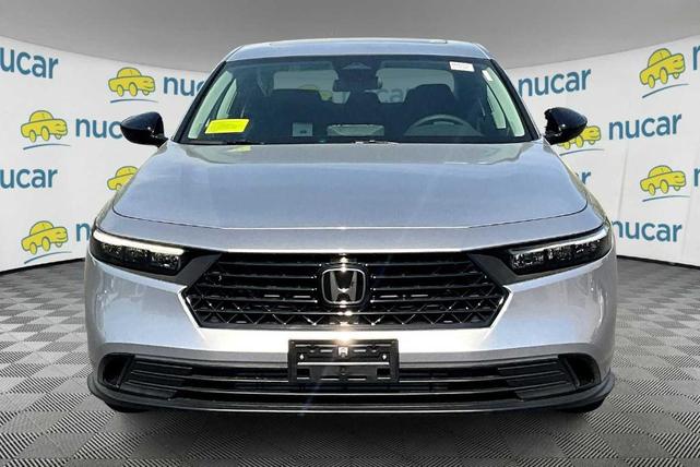 Photo of 2025 Solar Silver Metallic Honda Accord