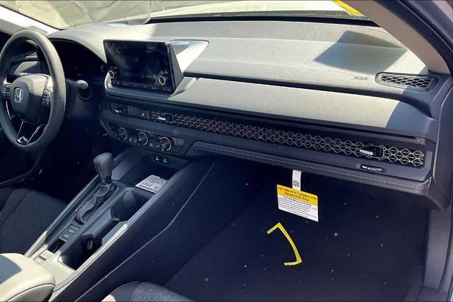 Photo of 2025 Solar Silver Metallic Honda Accord