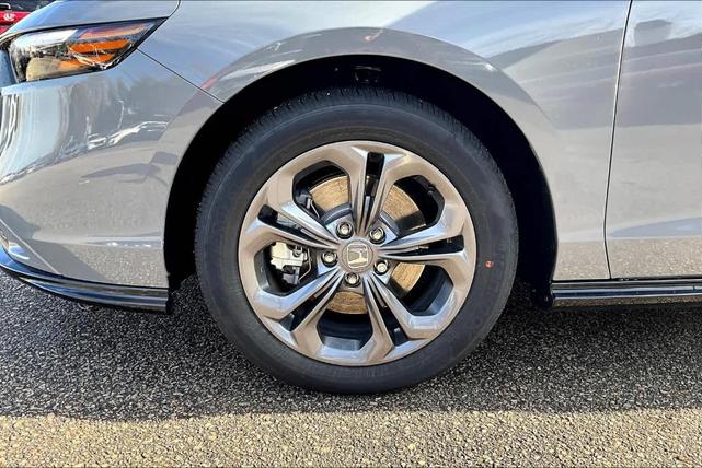 Photo of 2025 Urban Gray Pearl Honda Accord Hybrid
