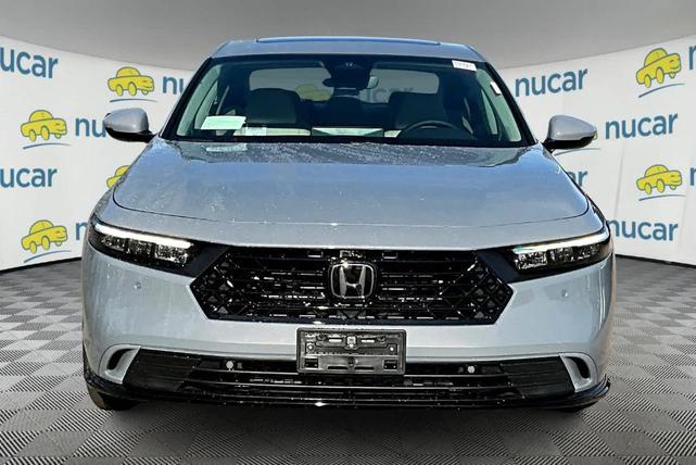 Photo of 2025 Urban Gray Pearl Honda Accord Hybrid