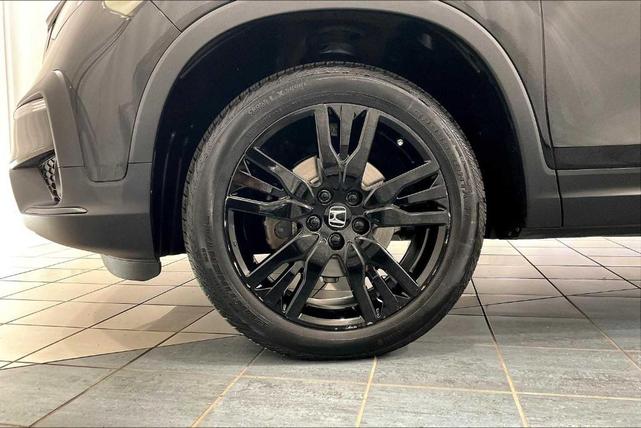 Photo of 2022 Crystal Black Pearl Honda Pilot