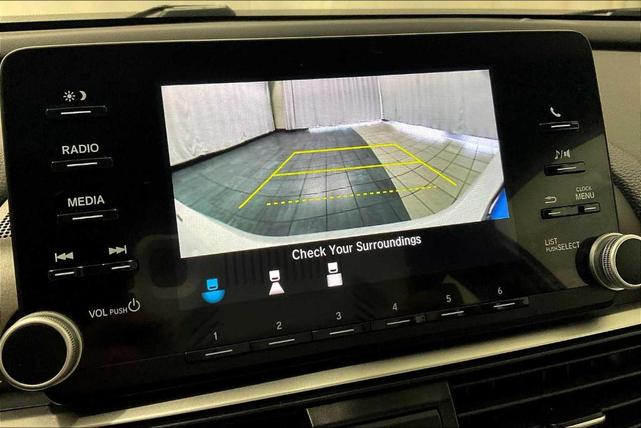 Photo of 2020 Platinum White Pearl Honda Accord