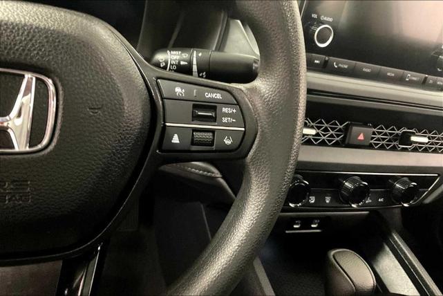 Photo of 2025 Solar Silver Metallic Honda Accord