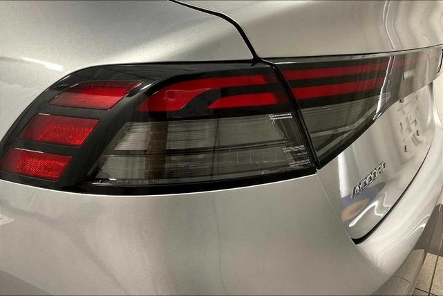 Photo of 2025 Solar Silver Metallic Honda Accord
